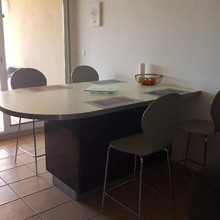 Les Embruns - Spacieux Avec Piscine - Wifi- Parking Apartmán *