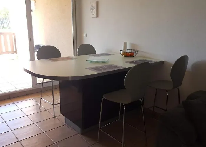 Les Embruns - Spacieux Avec Piscine - Wifi- Parking Appartement *