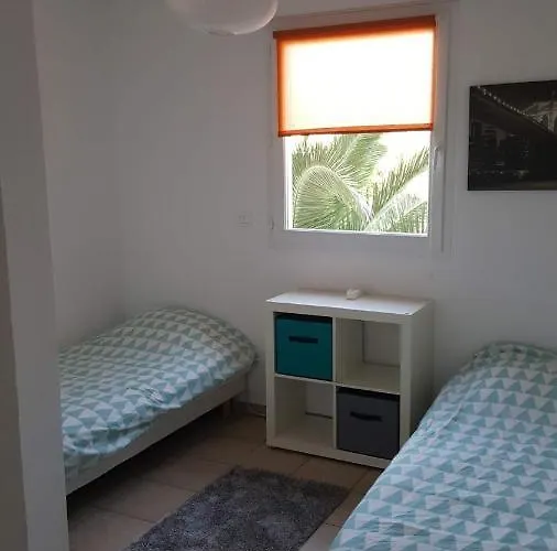 Les Embruns - Spacieux Avec Piscine - Wifi- Parking * Saint-Cyprien (Pyrenees-Orientales)